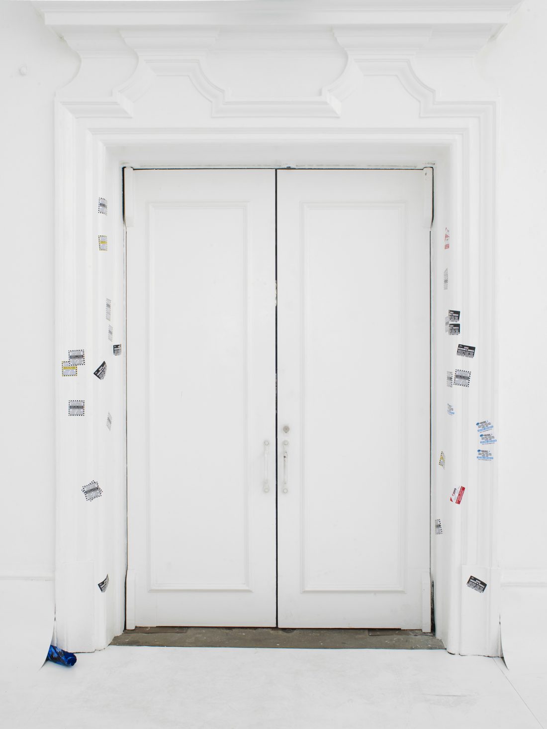 <p>Installation view of Michael Dean’s <em>Sic Glyphs</em>, in the Main Galleries, 2016. Courtesy the artist, Herald St, London, Mendes Wood DM, Sao Paulo, Supportico Lopez, Berlin. Photo: Andy Keate</p>
